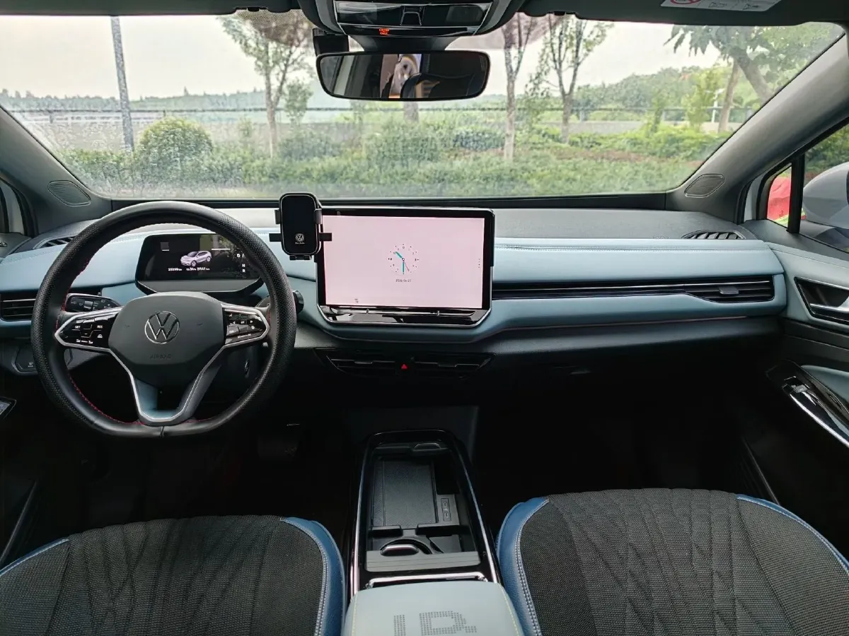 2025 Volkswagen ID.4 X BEV 52.8KWH,autocango,china used car exporter,china ev exporter,chinese used car exporter,chinese used ev exporter