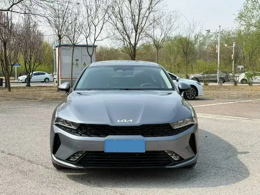 2021 Kia K5 2.0T 240HP L4 8AT,autocango,china used car exporter,china ev exporter,chinese used car exporter,chinese used ev exporter