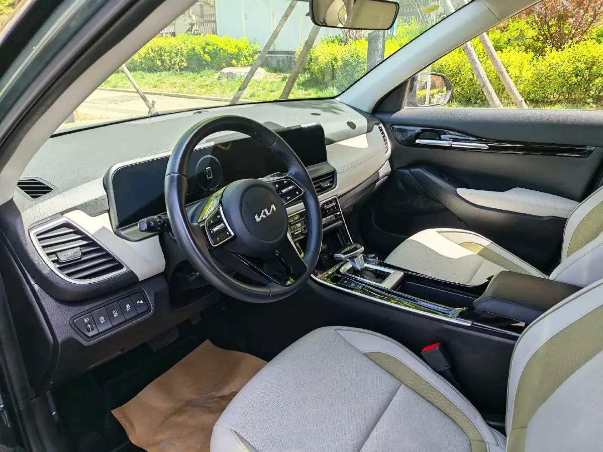 2023 Kia Seltos 1.5L 115HP L4 CVT,autocango,china used car exporter,china ev exporter,chinese used car exporter,chinese used ev exporter