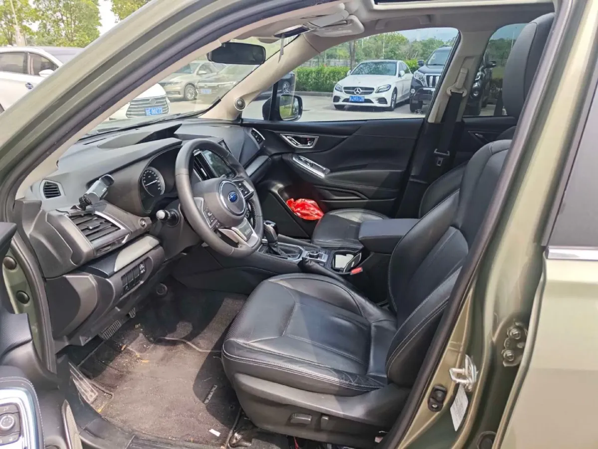 2021 Subaru Forester 2.0L 154HP H4 CVT,autocango,china used car exporter,china ev exporter,chinese used car exporter,chinese used ev exporter