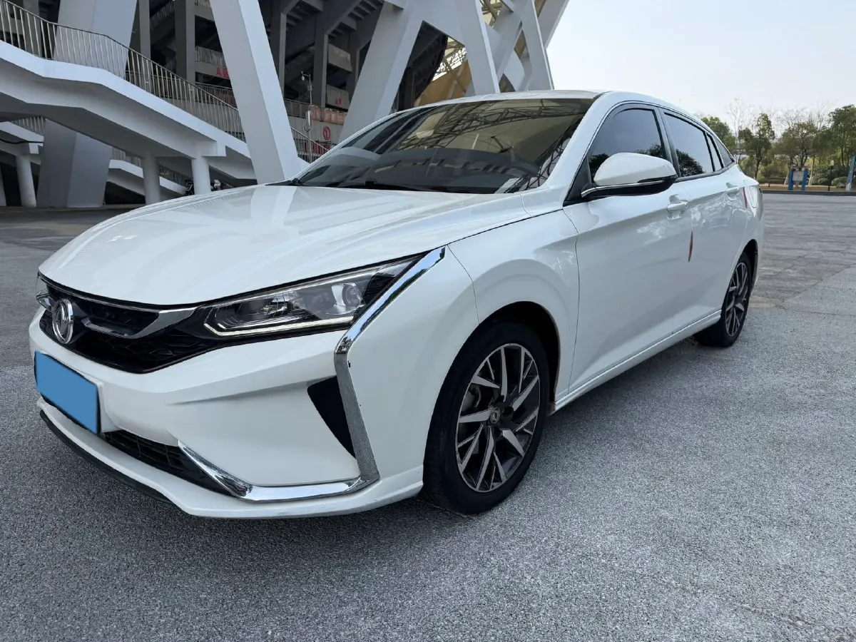 2020 DongFeng Aeolus YiXuan 1.5T 150HP L4 6DCT,autocango,china used car exporter,china ev exporter,chinese used car exporter,chinese used ev exporter