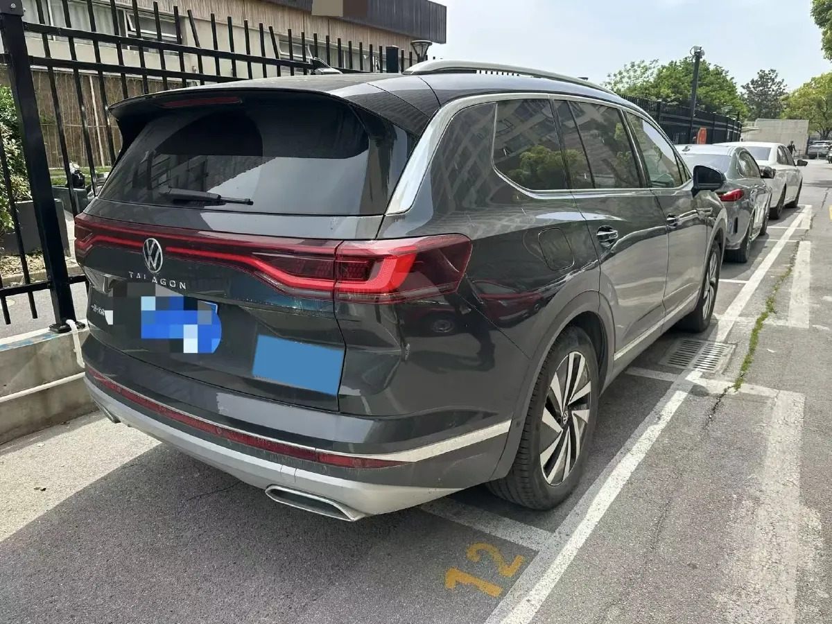 2021 Volkswagen Talagon 2.0T 220HP L4 7DCT,autocango,china used car exporter,china ev exporter,chinese used car exporter,chinese used ev exporter