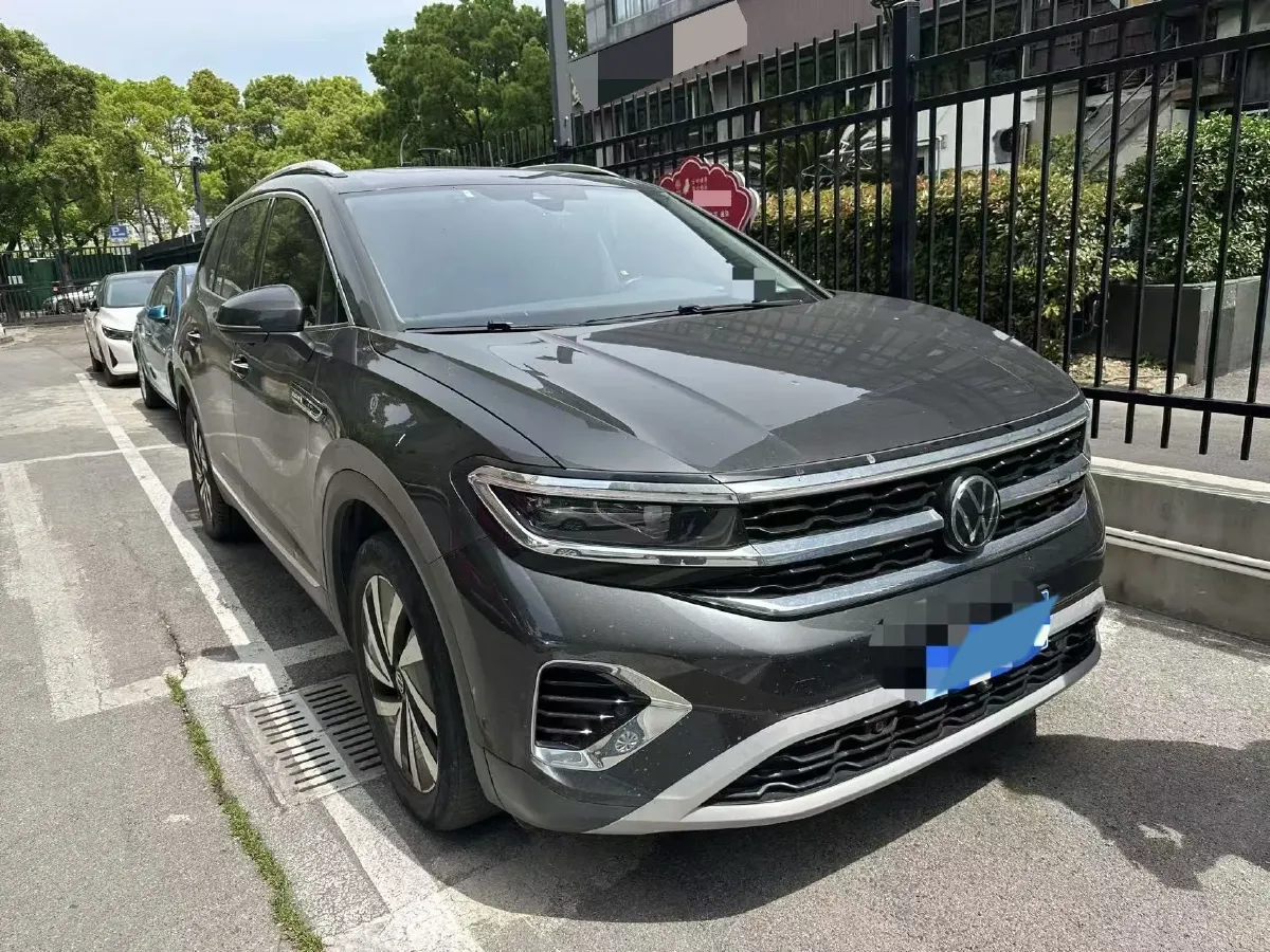 2021 Volkswagen Talagon 2.0T 220HP L4 7DCT,autocango,china used car exporter,china ev exporter,chinese used car exporter,chinese used ev exporter
