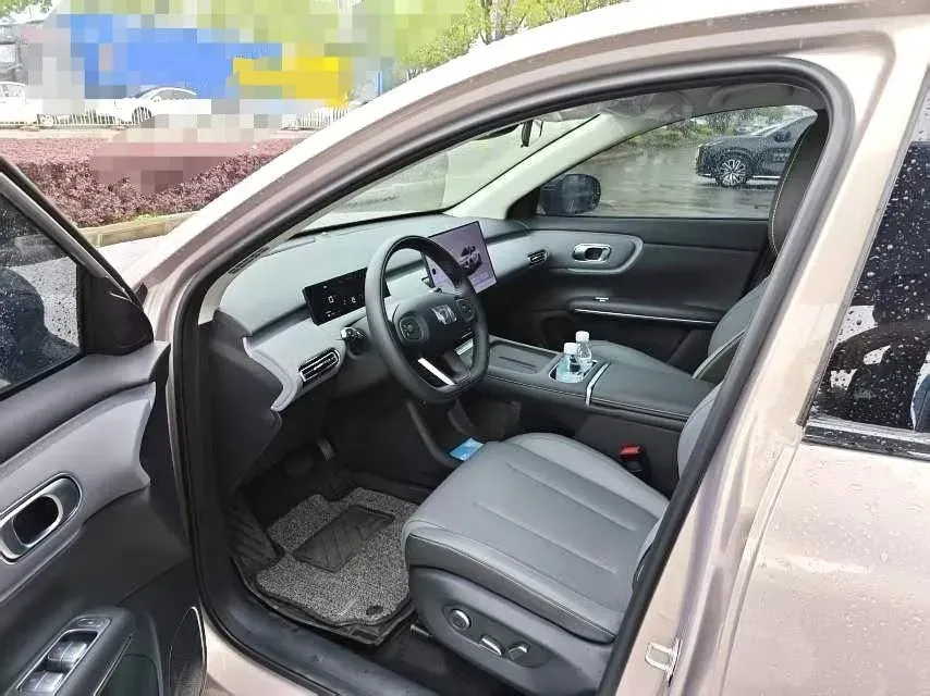 2026 Ruichi Auto EC75 BEV,autocango,china used car exporter,china ev exporter,chinese used car exporter,chinese used ev exporter