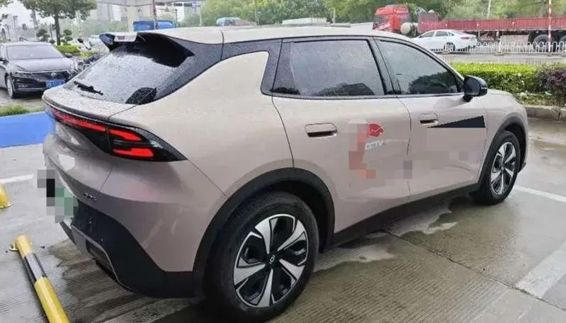 2026 Ruichi Auto EC75 BEV,autocango,china used car exporter,china ev exporter,chinese used car exporter,chinese used ev exporter