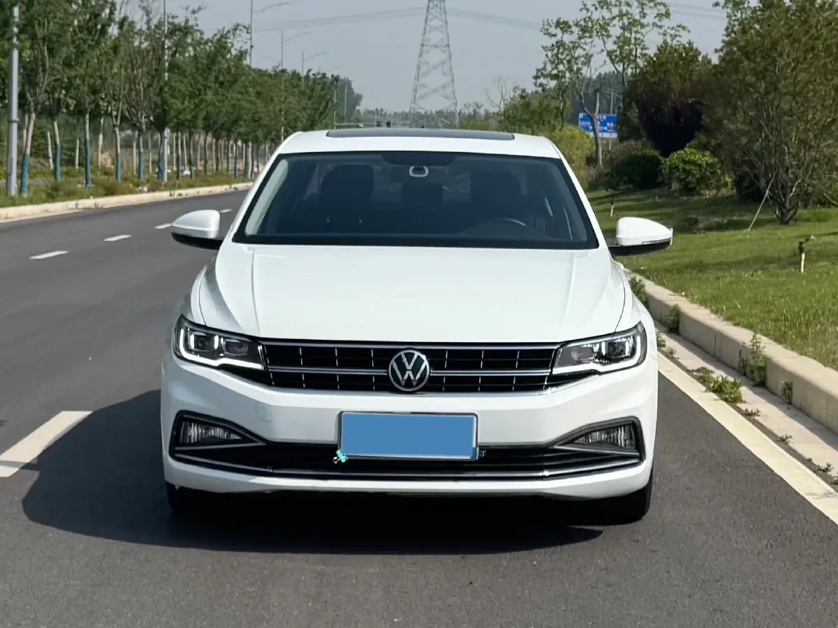 2021 Volkswagen Bora 1.5L 113HP L4 6AT,autocango,china used car exporter,china ev exporter,chinese used car exporter,chinese used ev exporter