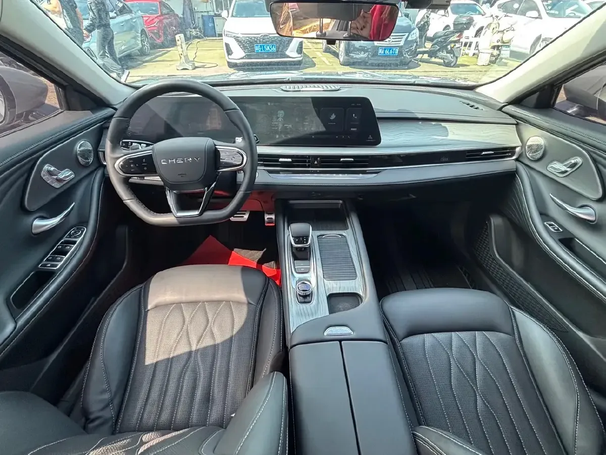 2023 Chery Arrizo 8 2.0T 254HP L4 7DCT,autocango,china used car exporter,china ev exporter,chinese used car exporter,chinese used ev exporter