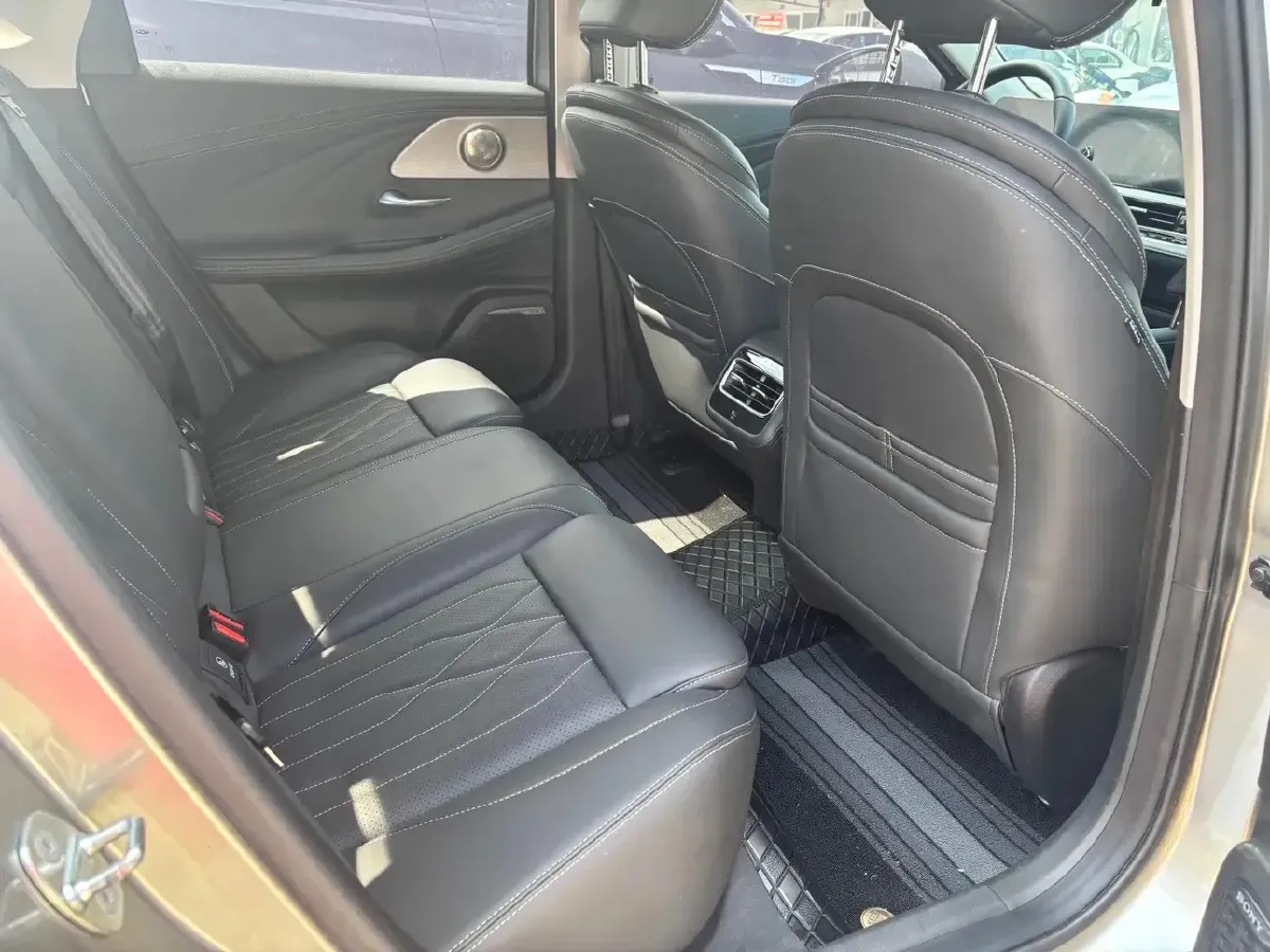 2023 Chery Arrizo 8 2.0T 254HP L4 7DCT,autocango,china used car exporter,china ev exporter,chinese used car exporter,chinese used ev exporter