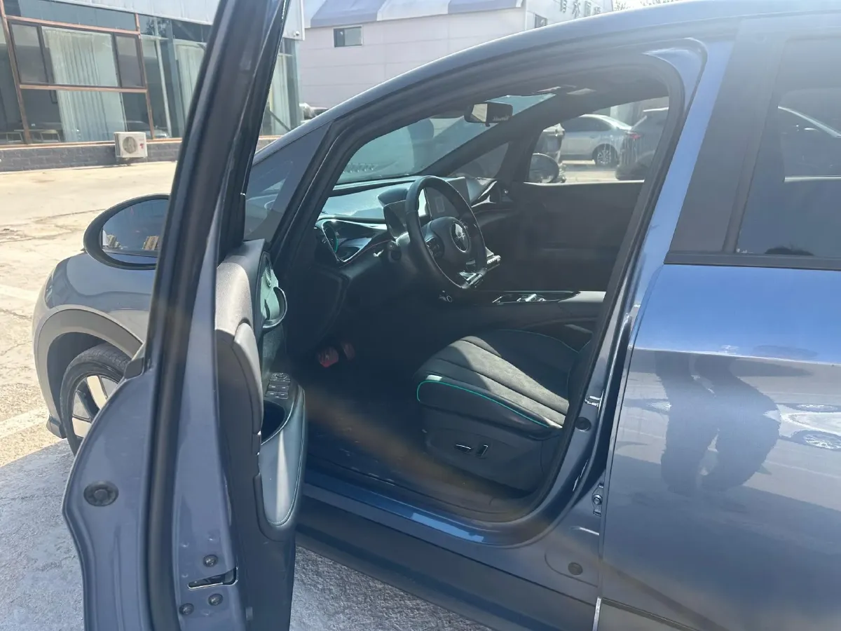 2023 BYD Dolphin BEV 44.928KWH,autocango,china used car exporter,china ev exporter,chinese used car exporter,chinese used ev exporter