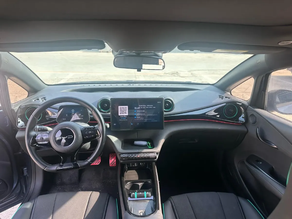 2023 BYD Dolphin BEV 44.928KWH,autocango,china used car exporter,china ev exporter,chinese used car exporter,chinese used ev exporter