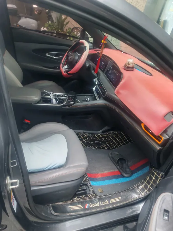 2022 ChangAn UNI-T 1.5T 188HP L4 7DCT,autocango,china used car exporter,china ev exporter,chinese used car exporter,chinese used ev exporter