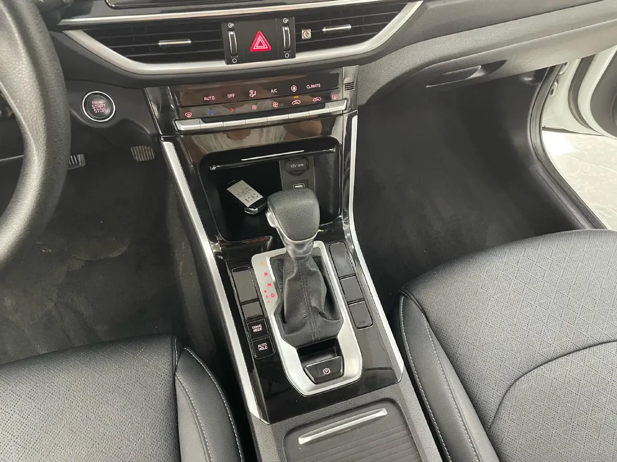 2021 Kia K3 1.5L 115HP L4 CVT,autocango,china used car exporter,china ev exporter,chinese used car exporter,chinese used ev exporter