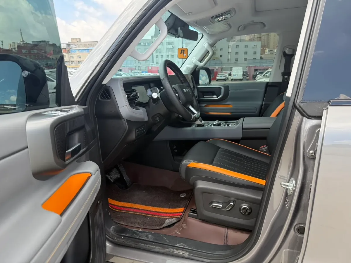 2025 Beijing BJ40 REEV REEV 188HP REEV 40.3KWH,autocango,china used car exporter,china ev exporter,chinese used car exporter,chinese used ev exporter