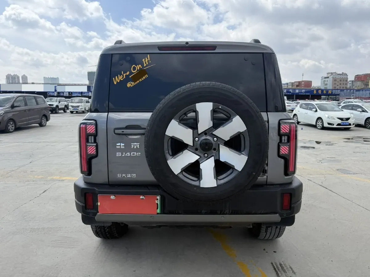 2025 Beijing BJ40 REEV REEV 188HP REEV 40.3KWH,autocango,china used car exporter,china ev exporter,chinese used car exporter,chinese used ev exporter