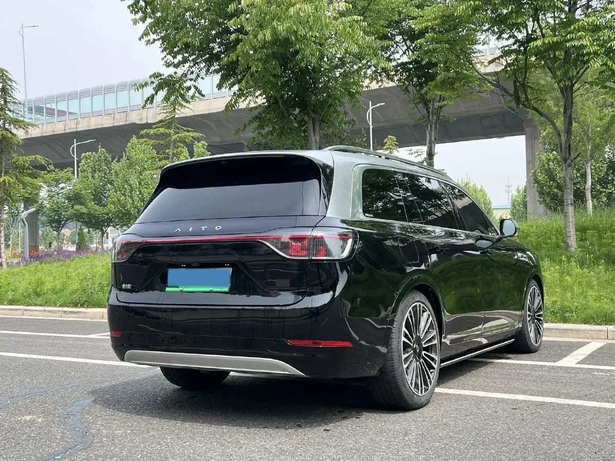 2024 AITO AITO M9 1.5T 152HP L4 REEV 42KWH,autocango,china used car exporter,china ev exporter,chinese used car exporter,chinese used ev exporter
