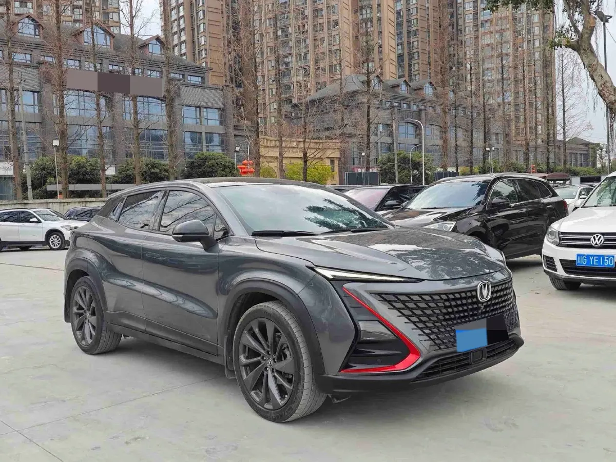 2020 ChangAn UNI-T 1.5T 180HP L4 7DCT,autocango,china used car exporter,china ev exporter,chinese used car exporter,chinese used ev exporter