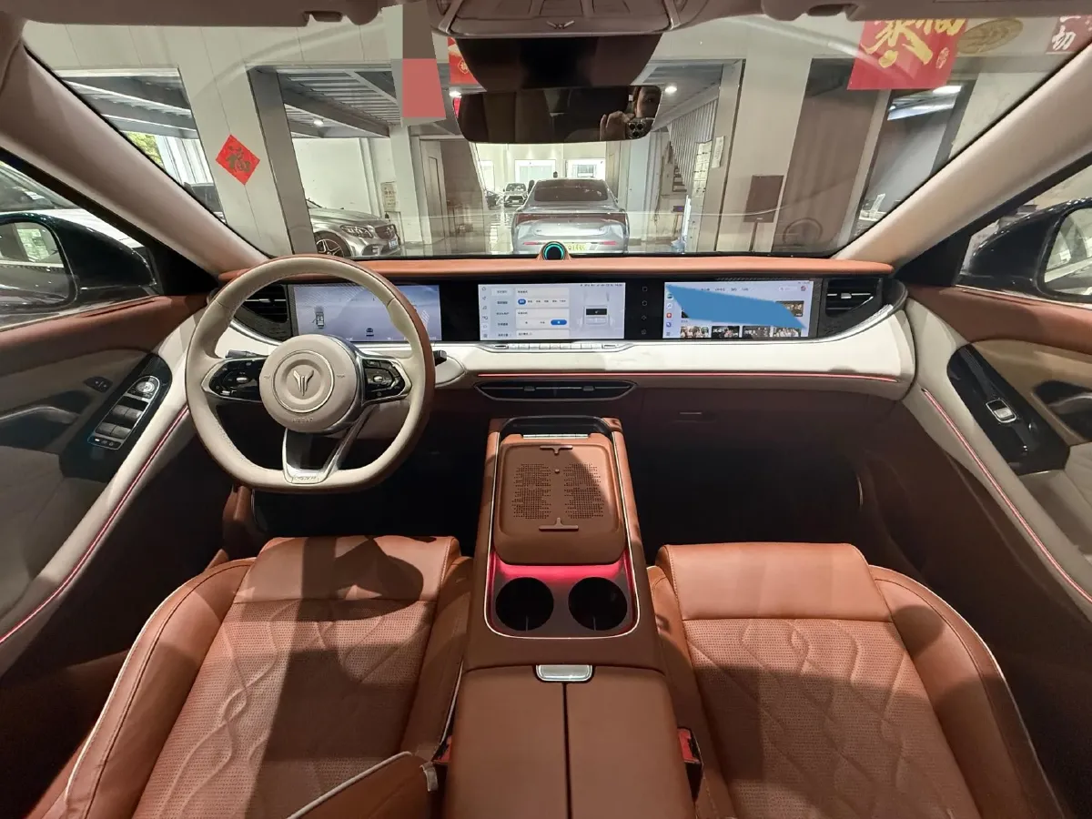 2024 Voyah FREE 1.5T 150HP L4 REEV 39.2KWH,autocango,china used car exporter,china ev exporter,chinese used car exporter,chinese used ev exporter