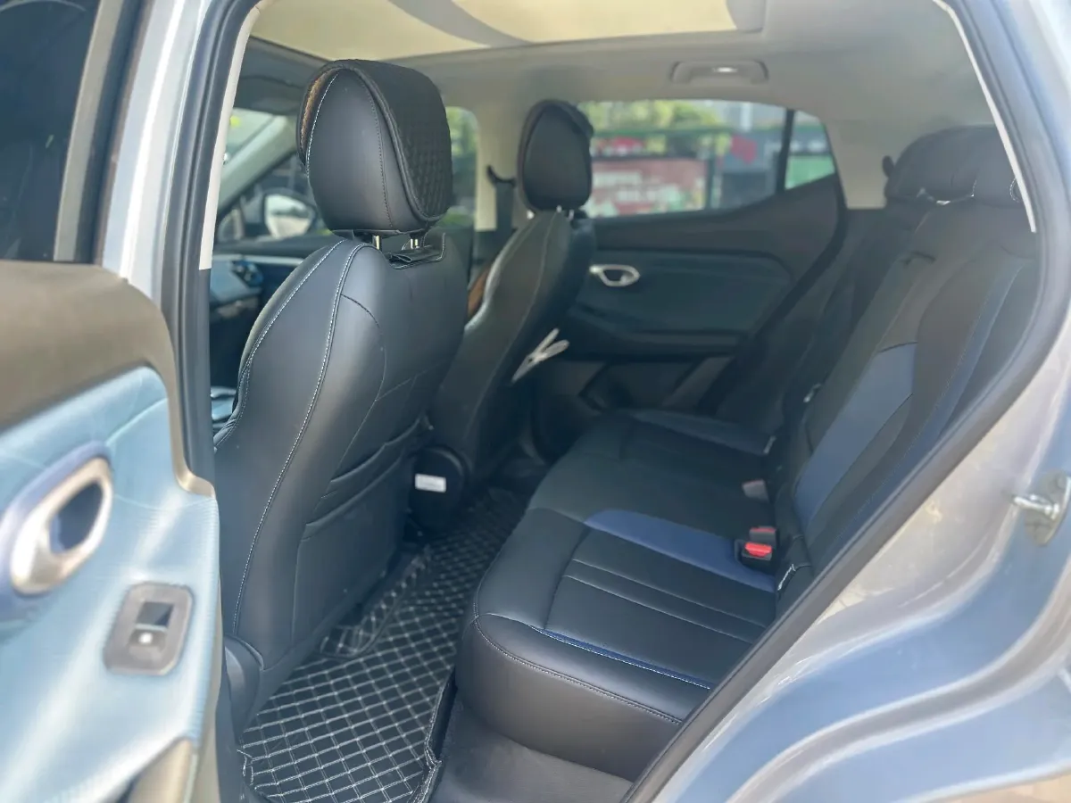 2023 GAC Trumpchi GS3 1.5T 177HP L4 7DCT,autocango,china used car exporter,china ev exporter,chinese used car exporter,chinese used ev exporter