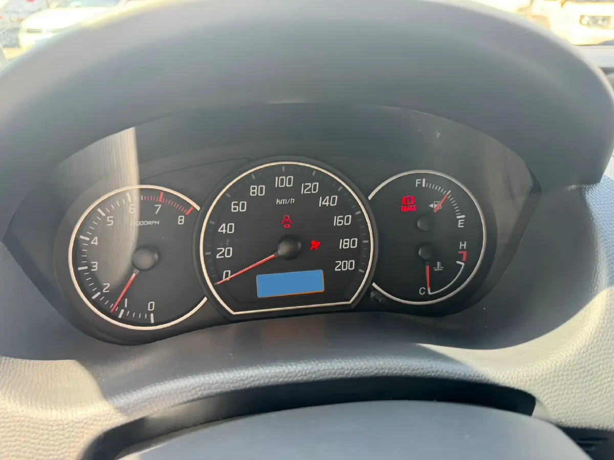 2016 Suzuki Swift 1.5L 103HP L4 4AT,autocango,china used car exporter,china ev exporter,chinese used car exporter,chinese used ev exporter