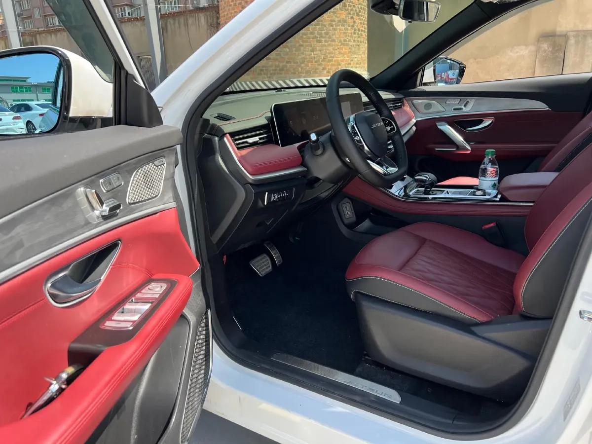 2021 Jetour X70 Plus 1.6T 197HP L4 7DCT,autocango,china used car exporter,china ev exporter,chinese used car exporter,chinese used ev exporter