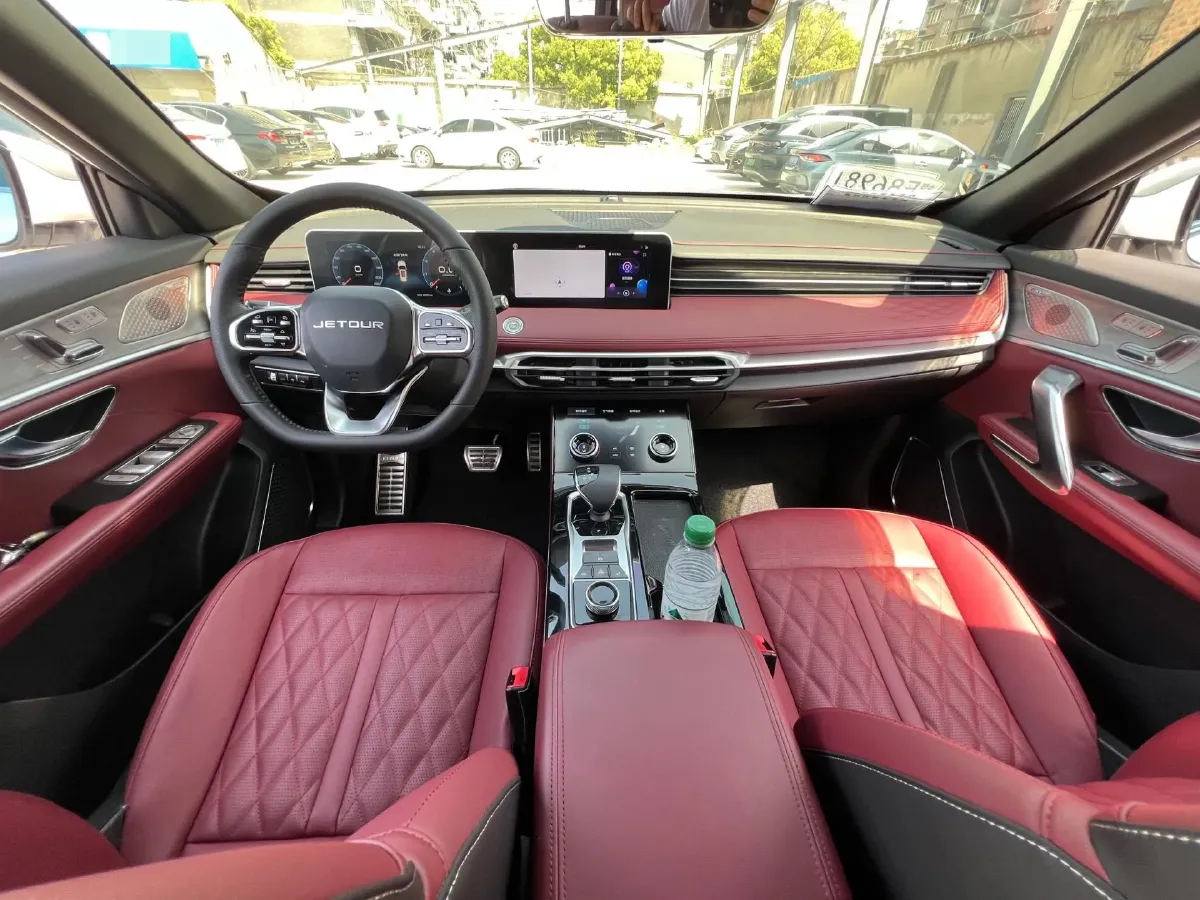 2021 Jetour X70 Plus 1.6T 197HP L4 7DCT,autocango,china used car exporter,china ev exporter,chinese used car exporter,chinese used ev exporter