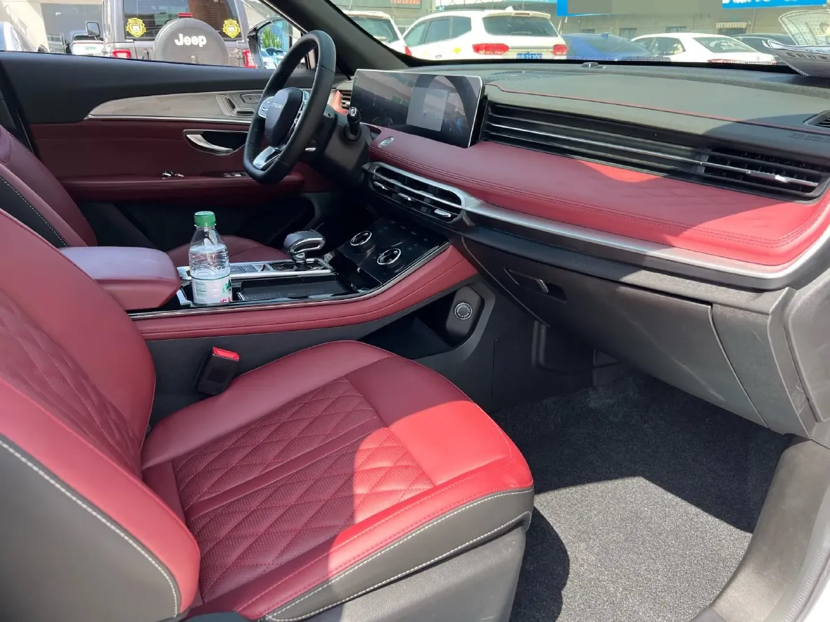 2021 Jetour X70 Plus 1.6T 197HP L4 7DCT,autocango,china used car exporter,china ev exporter,chinese used car exporter,chinese used ev exporter