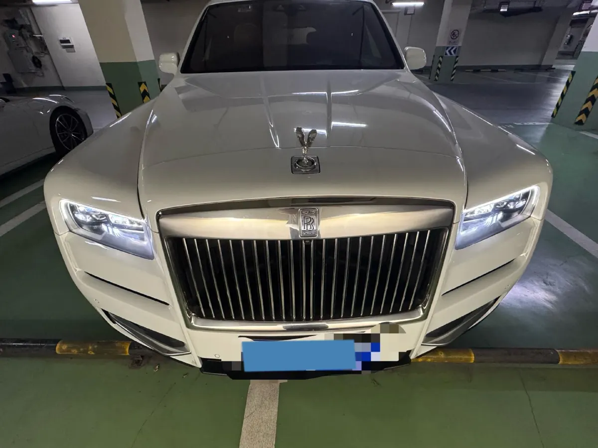 2018 Rolls-Royce Cullinan 6.7T 571HP V12 8AT,autocango,china used car exporter,china ev exporter,chinese used car exporter,chinese used ev exporter