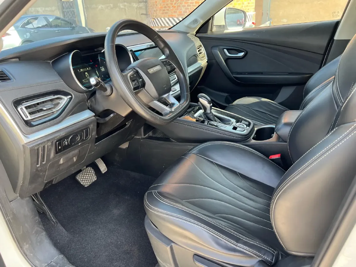 2020 Jetour X70M 1.5T 156HP L4 6DCT,autocango,china used car exporter,china ev exporter,chinese used car exporter,chinese used ev exporter