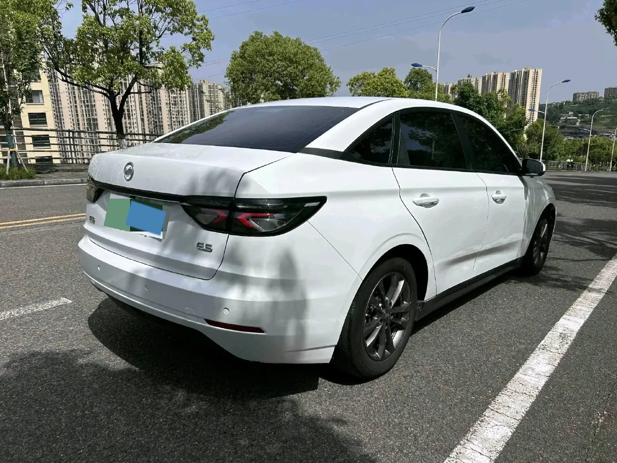 2021 Weltmeister E.5 BEV 58.589KWH,autocango,china used car exporter,china ev exporter,chinese used car exporter,chinese used ev exporter
