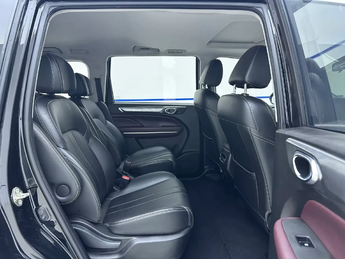 2021 GAC Trumpchi M6 1.5T 169HP L4 7DCT,autocango,china used car exporter,china ev exporter,chinese used car exporter,chinese used ev exporter