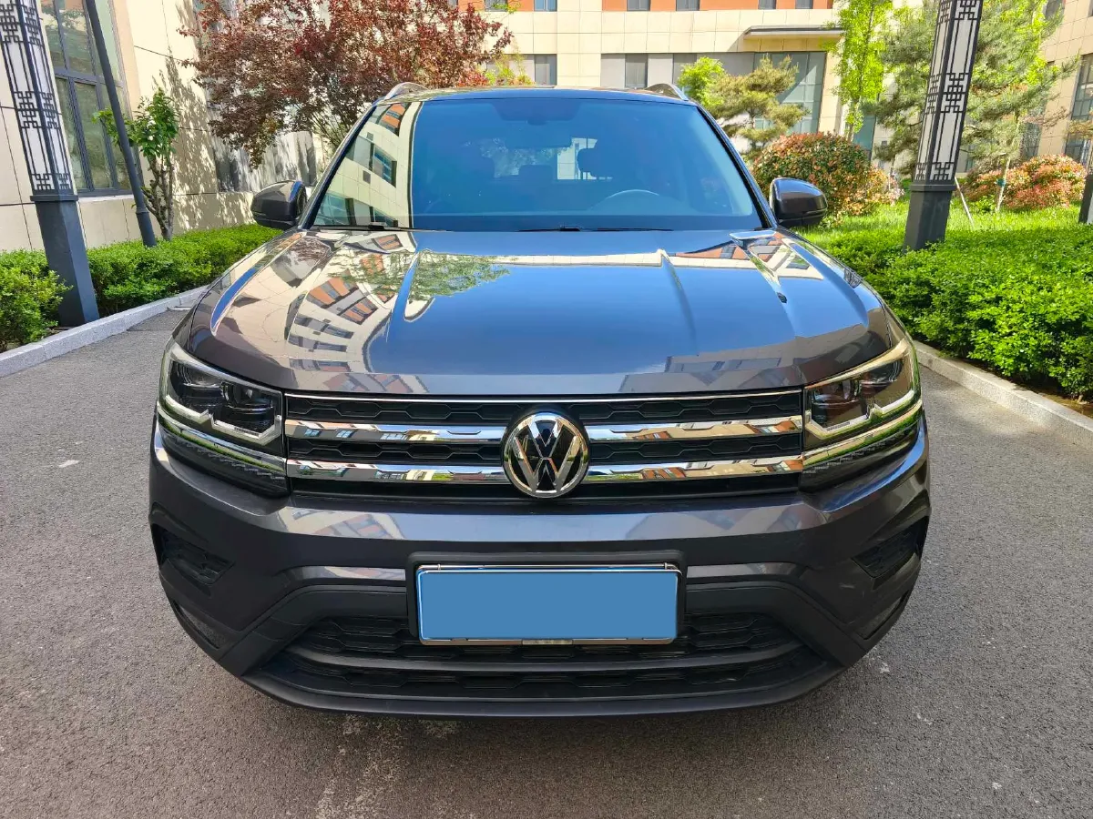 2019 MINI MINI 1.5T 102HP L3 7DCT,autocango,china used car exporter,china ev exporter,chinese used car exporter,chinese used ev exporter