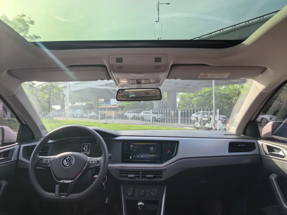 2021 DongFeng Aeolus AX7 1.6T 170HP L4 6AT,autocango,china used car exporter,china ev exporter,chinese used car exporter,chinese used ev exporter