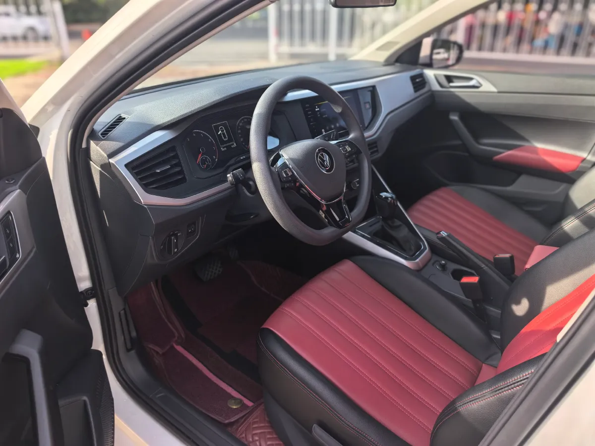 2021 DongFeng Aeolus AX7 1.6T 170HP L4 6AT,autocango,china used car exporter,china ev exporter,chinese used car exporter,chinese used ev exporter
