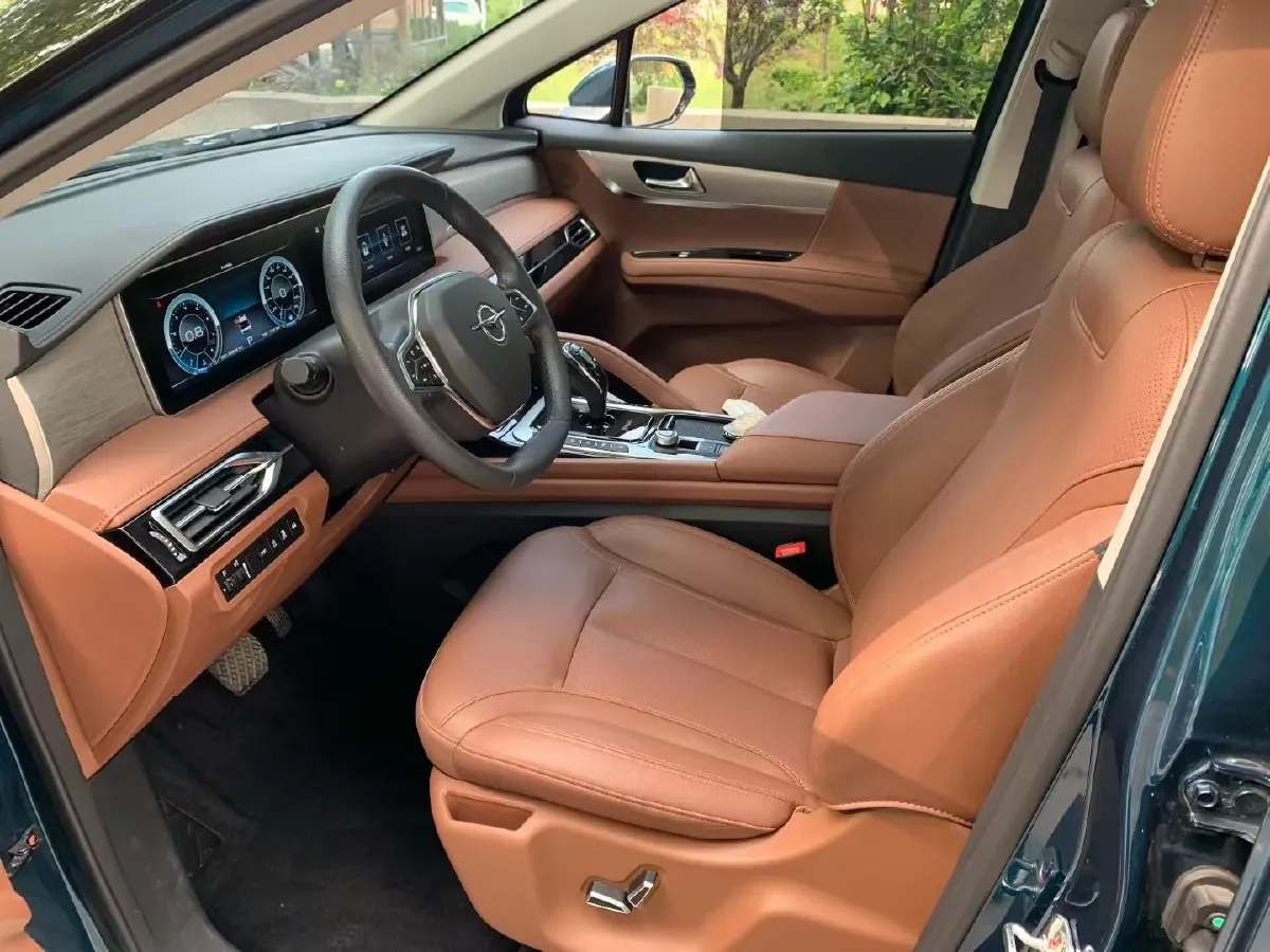 2020 HaiMa 7X 1.6T 195HP L4 6AT,autocango,china used car exporter,china ev exporter,chinese used car exporter,chinese used ev exporter