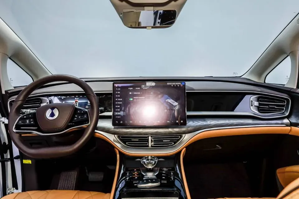 2024 Denza D9 1.5T 139HP L4 E-CVT PHEV 40KWH,autocango,china used car exporter,china ev exporter,chinese used car exporter,chinese used ev exporter