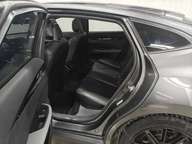 2022 ChangAn UNI-V 1.5T 188HP L4 7DCT,autocango,china used car exporter,china ev exporter,chinese used car exporter,chinese used ev exporter