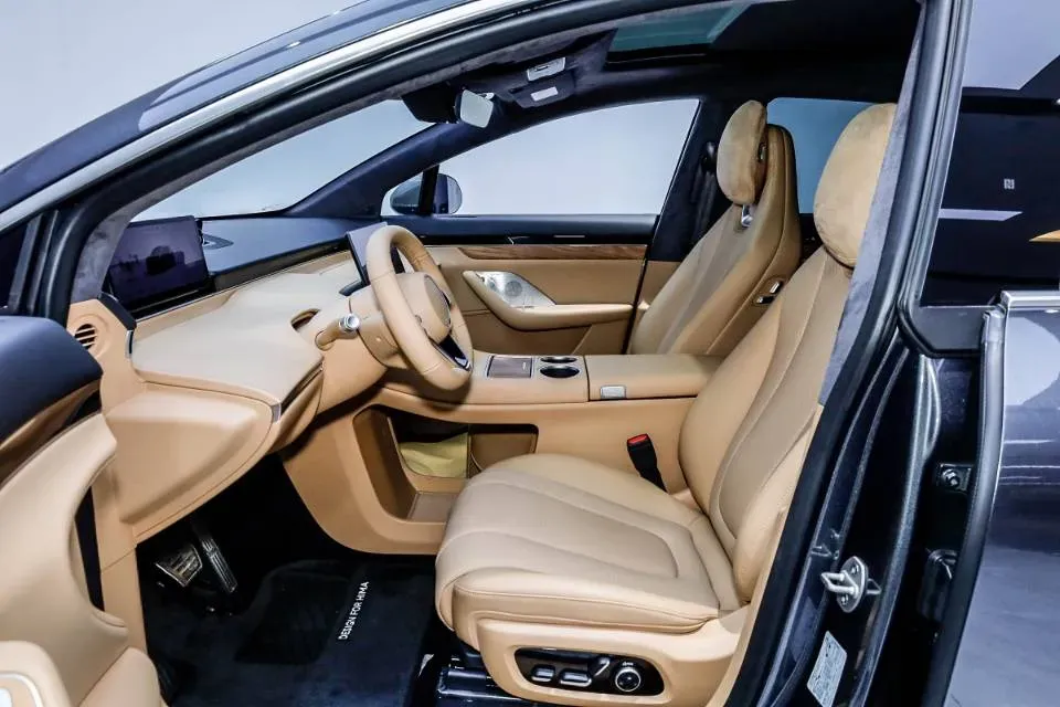 2025 Luxeed R7 REEV 156HP REEV 37KWH,autocango,china used car exporter,china ev exporter,chinese used car exporter,chinese used ev exporter