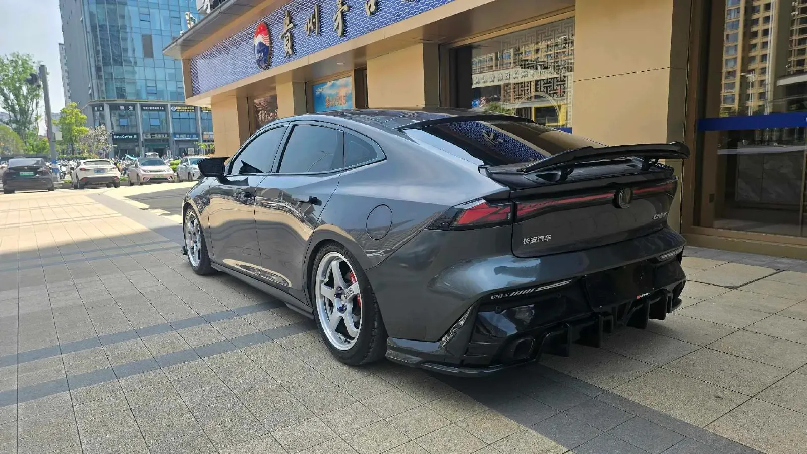 2023 ChangAn UNI-V 1.5T 188HP L4 7DCT,autocango,china used car exporter,china ev exporter,chinese used car exporter,chinese used ev exporter