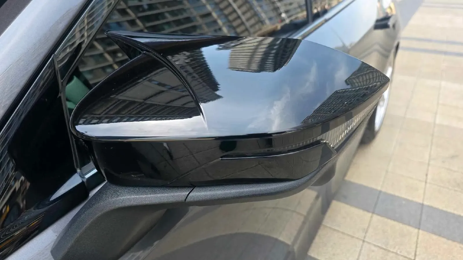 2023 ChangAn UNI-V 1.5T 188HP L4 7DCT,autocango,china used car exporter,china ev exporter,chinese used car exporter,chinese used ev exporter