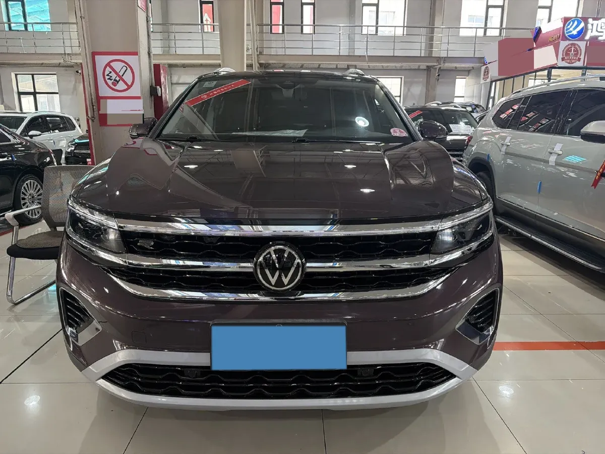 2021 Volkswagen Talagon 2.0T 220HP L4 7DCT,autocango,china used car exporter,china ev exporter,chinese used car exporter,chinese used ev exporter