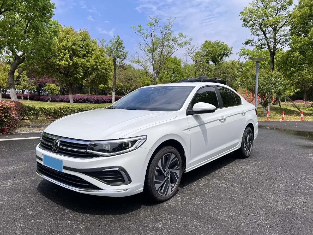 2023 Volkswagen Bora 1.2T 116HP L4 7DCT,autocango,china used car exporter,china ev exporter,chinese used car exporter,chinese used ev exporter