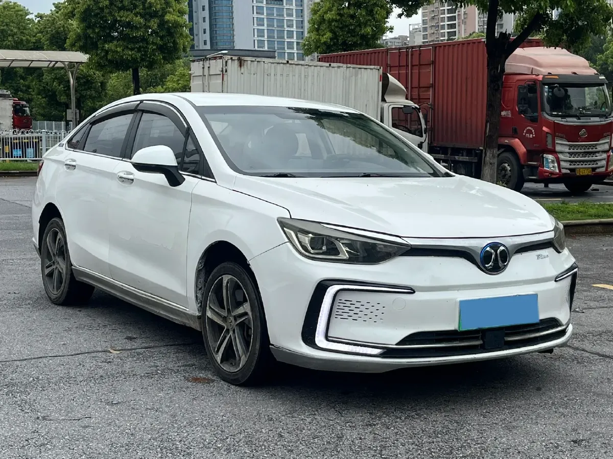 2018 BeiJing Auto EU5 BEV 53.66KWH,autocango,china used car exporter,china ev exporter,chinese used car exporter,chinese used ev exporter