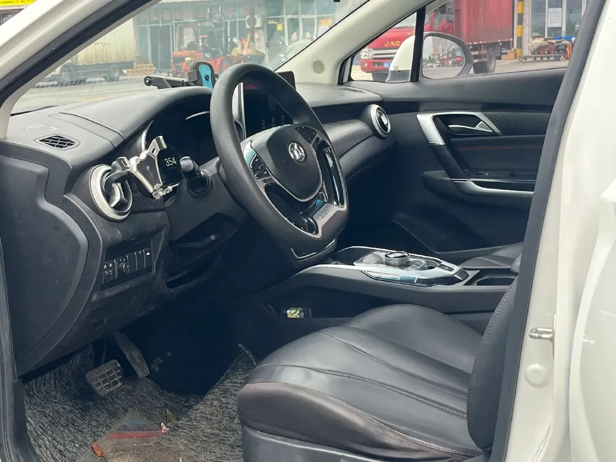 2018 BeiJing Auto EU5 BEV 53.66KWH,autocango,china used car exporter,china ev exporter,chinese used car exporter,chinese used ev exporter