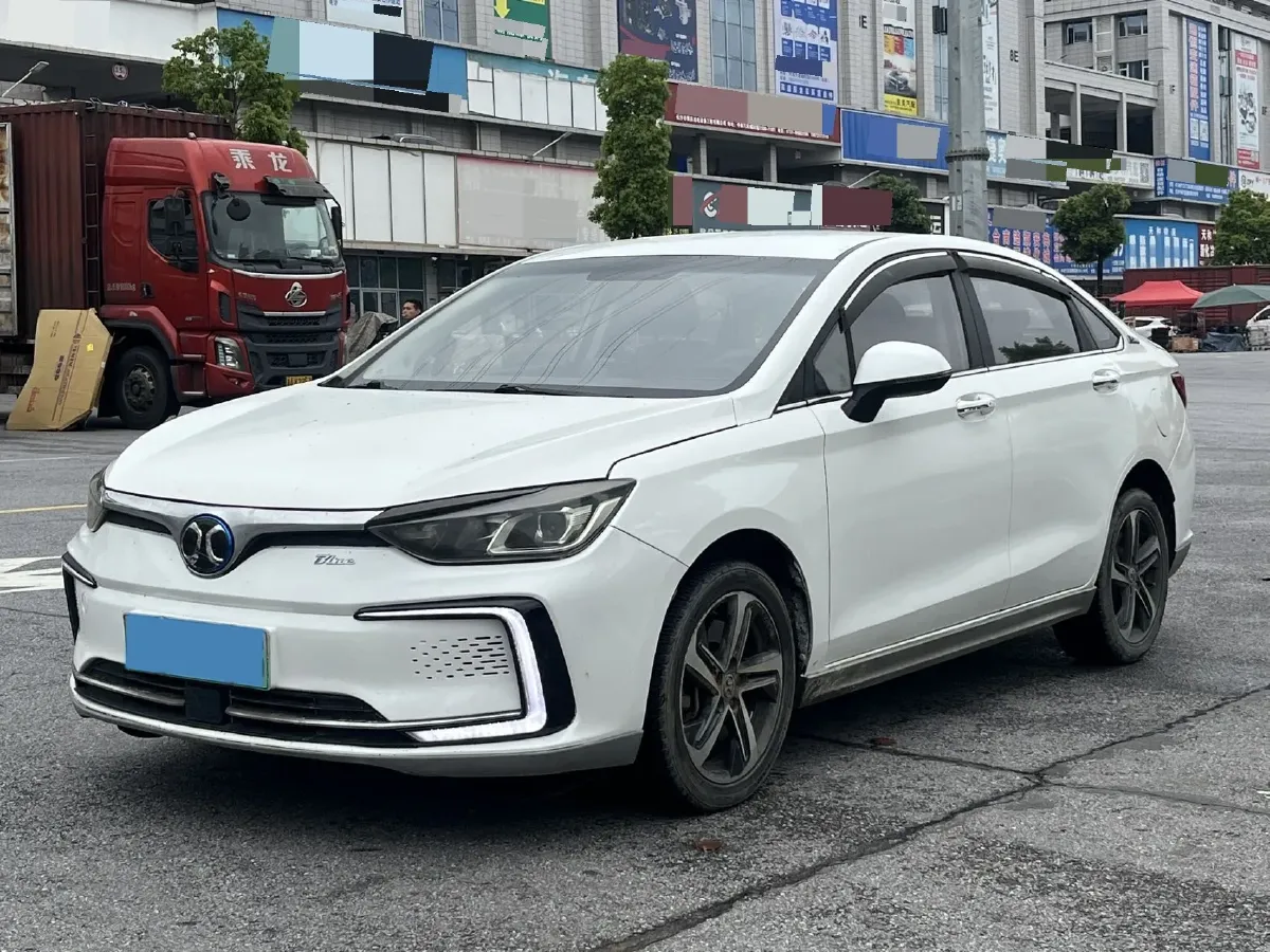 2018 BeiJing Auto EU5 BEV 53.66KWH,autocango,china used car exporter,china ev exporter,chinese used car exporter,chinese used ev exporter