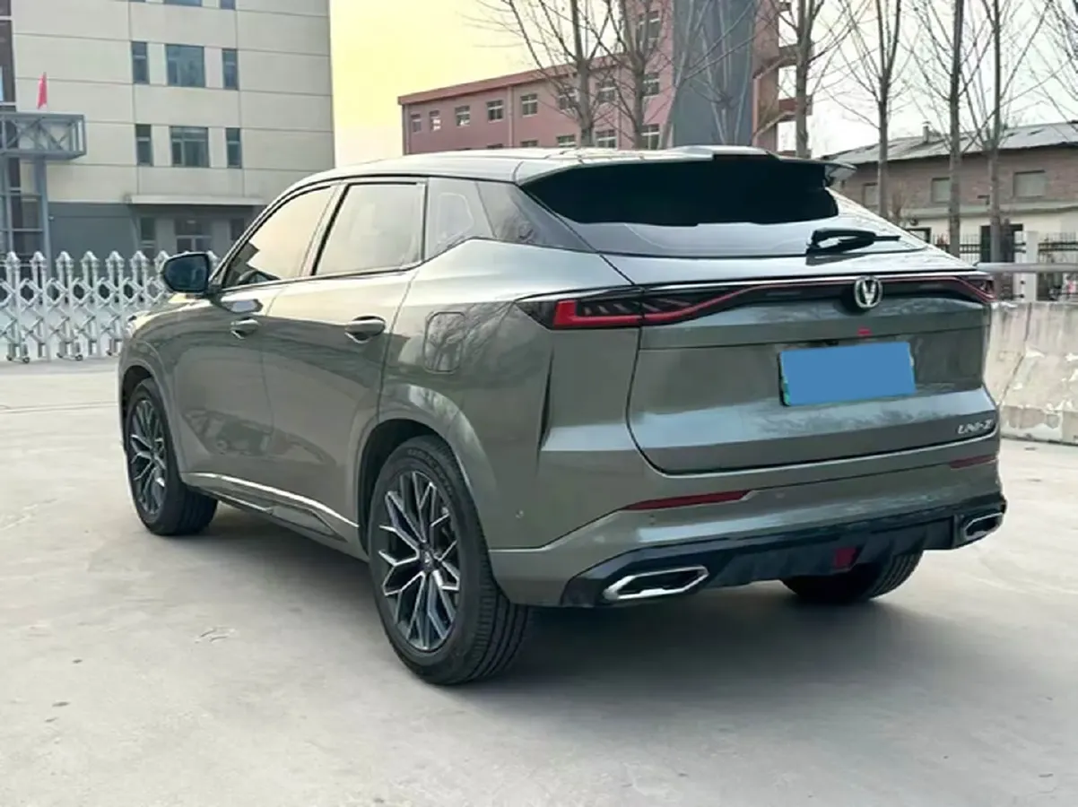 2024 ChangAn UNI-Z 1.5L 98HP L4 E-CVT PHEV 18.4KWH,autocango,china used car exporter,china ev exporter,chinese used car exporter,chinese used ev exporter