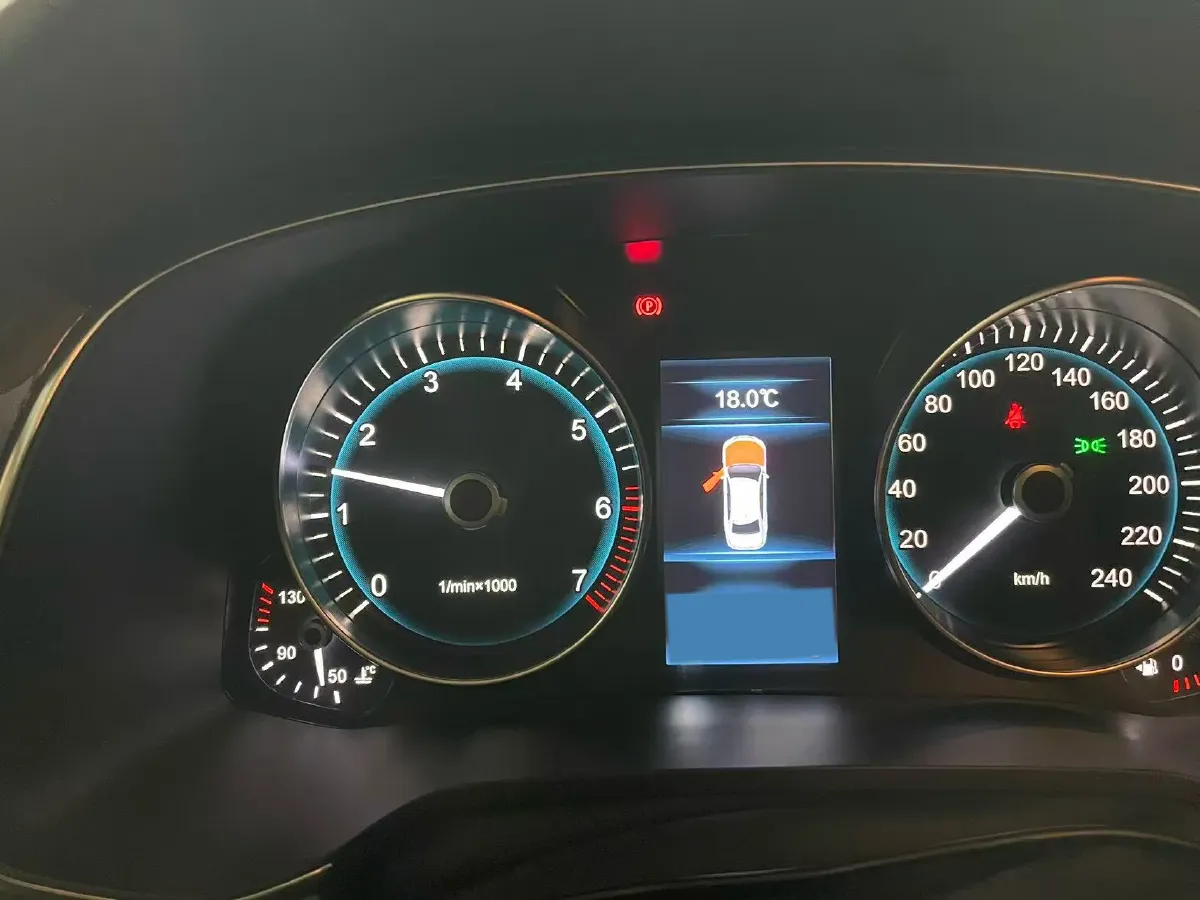 2021 HongQi H7 1.8T 188HP L4 6AT,autocango,china used car exporter,china ev exporter,chinese used car exporter,chinese used ev exporter