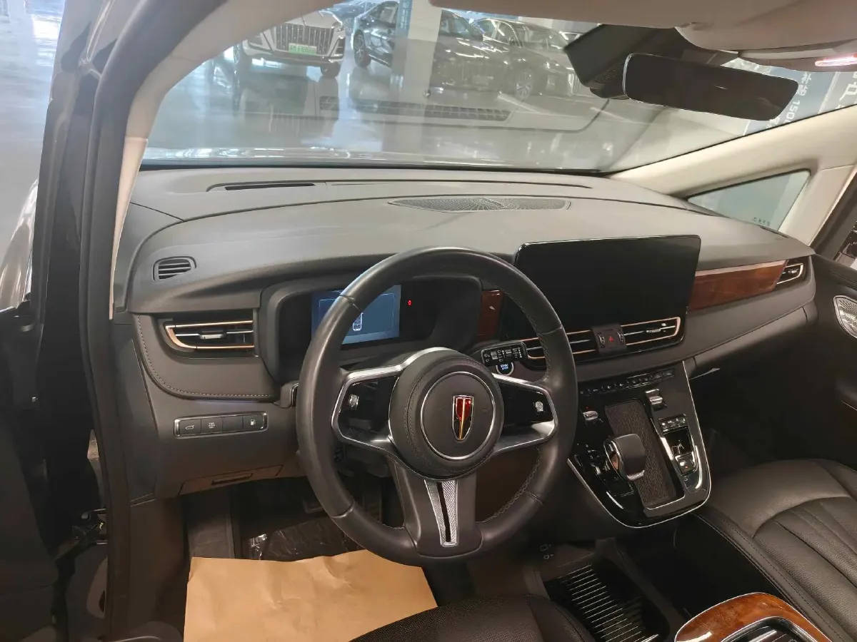 2024 HongQi HQ9 2.0T 163HP L4 1DHT PHEV 20.14KWH,autocango,china used car exporter,china ev exporter,chinese used car exporter,chinese used ev exporter