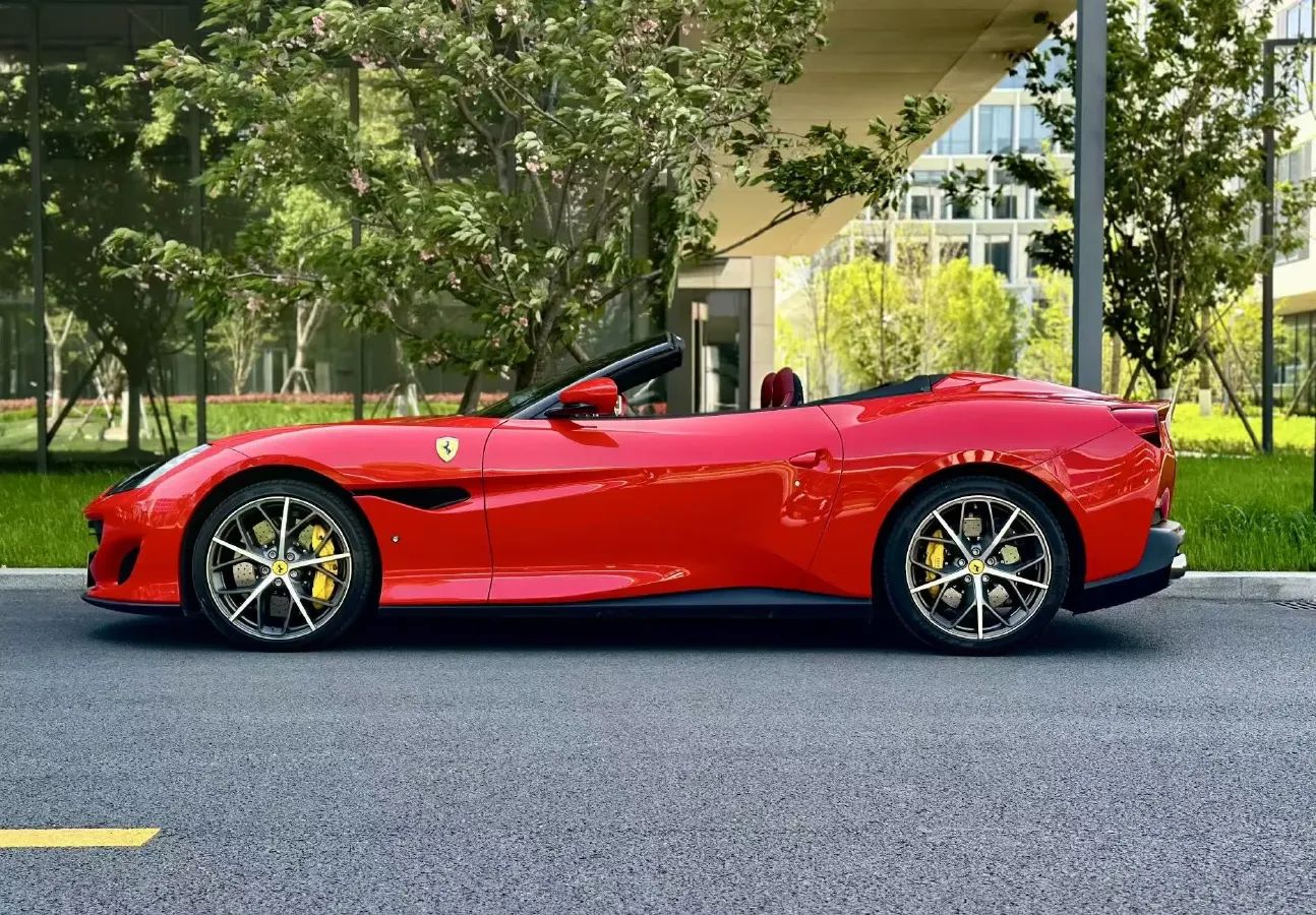 2018 Ferrari Portofino 3.9T 600HP V8 7DCT,autocango,china used car exporter,china ev exporter,chinese used car exporter,chinese used ev exporter