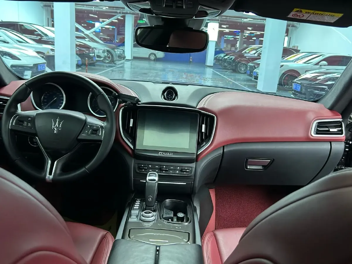 2019 Maserati Ghibli 3.0T 350HP V6 8AT,autocango,china used car exporter,china ev exporter,chinese used car exporter,chinese used ev exporter