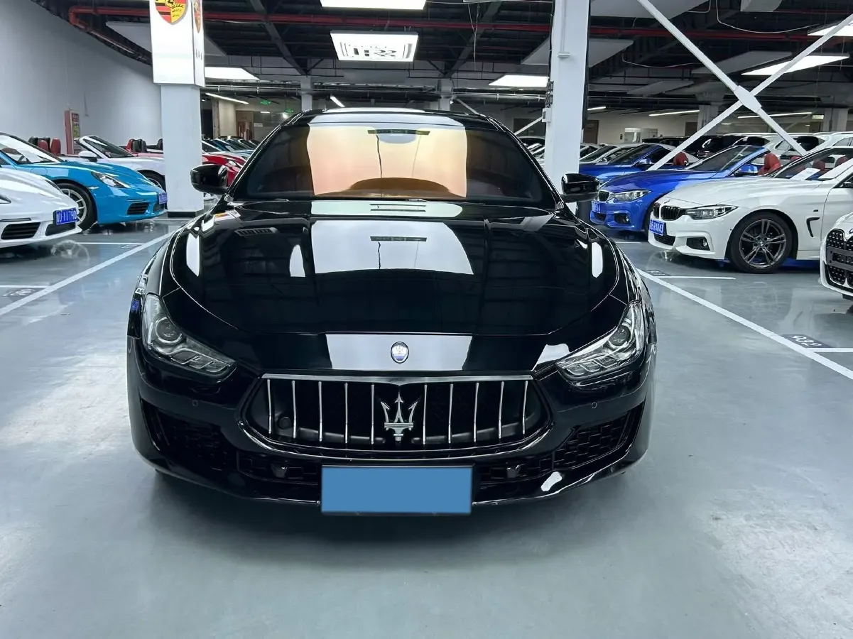 2019 Maserati Ghibli 3.0T 350HP V6 8AT,autocango,china used car exporter,china ev exporter,chinese used car exporter,chinese used ev exporter